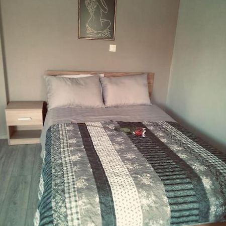 Minimal & Cozy Στουντιο Με Δωρεαν Χωρο Σταθμευσησ Кавала Экстерьер фото